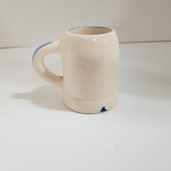 Vintage mini mug Virginia Beach two inches tall - Picture 7 of 9